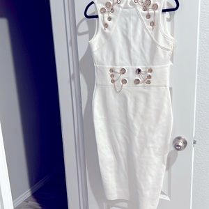 White body-con midi dress. Size Medium